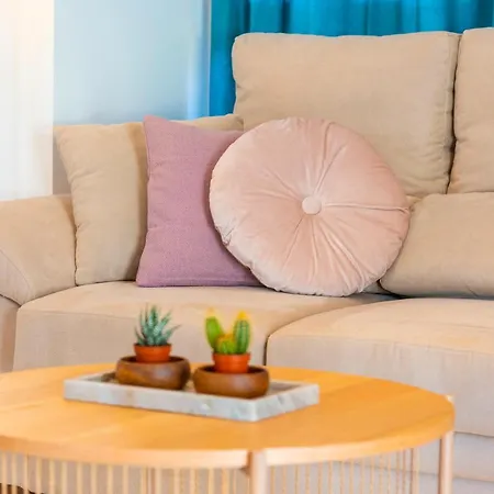 With Private Pool And Workspace * Candelaria