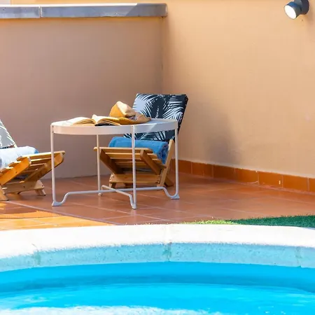 With Private Pool And Workspace Willa